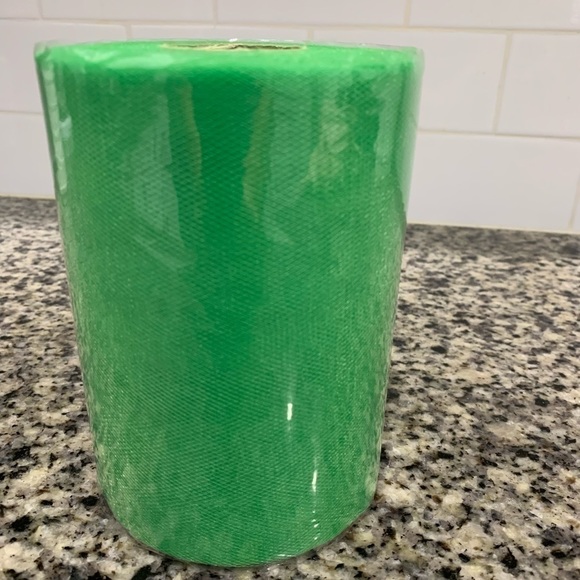 Tulle 4 XL Rolls Kelly Green 6” Tulle New Excellent Quality NWT NEW - Picture 2 of 6